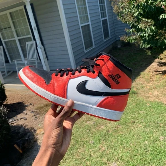 Jordan shoe lot - Picture 4 of 5